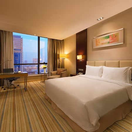 Holiday Inn Taicang City Centre By Ihg Екстериор снимка
