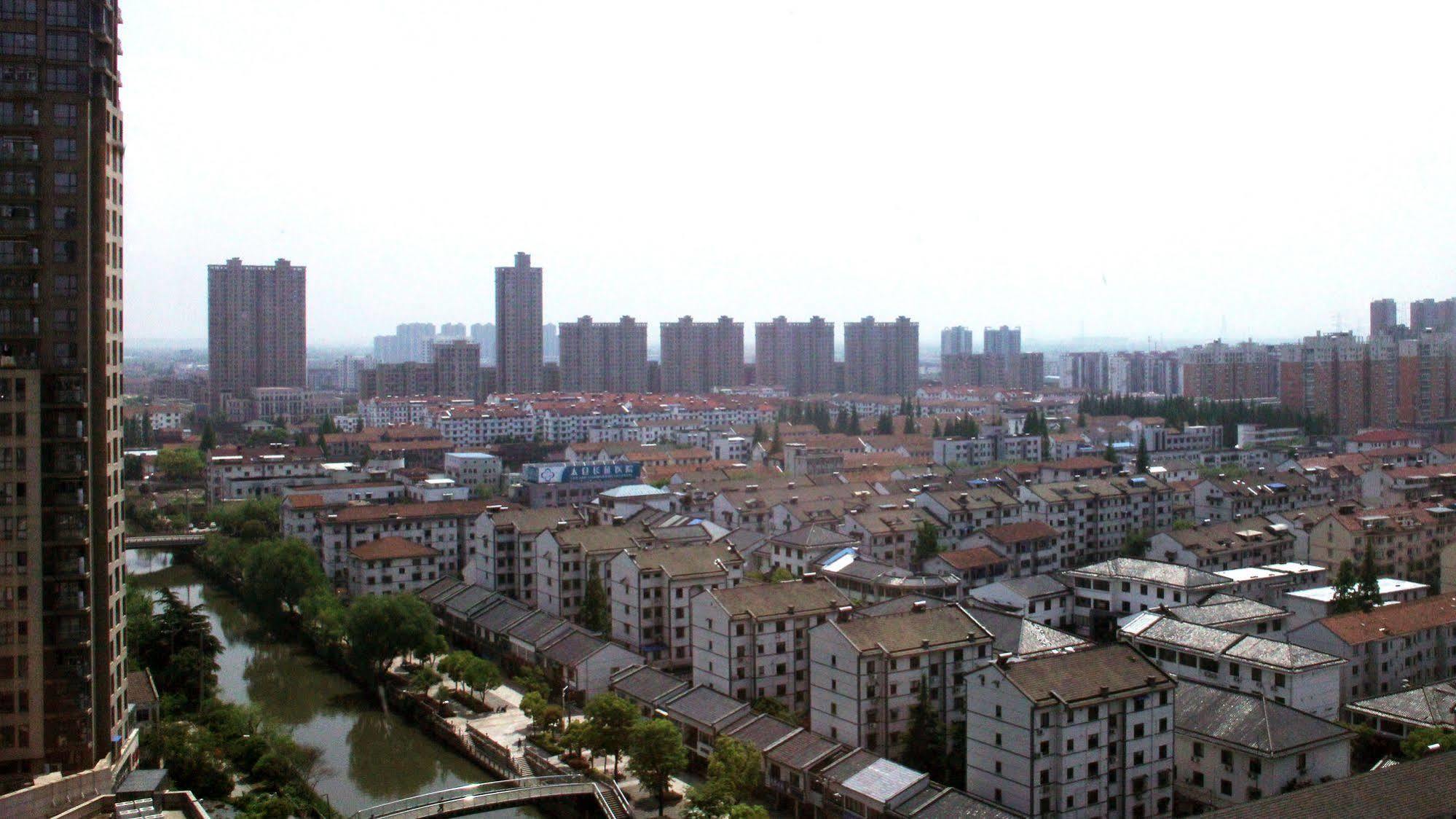 Holiday Inn Taicang City Centre By Ihg Екстериор снимка